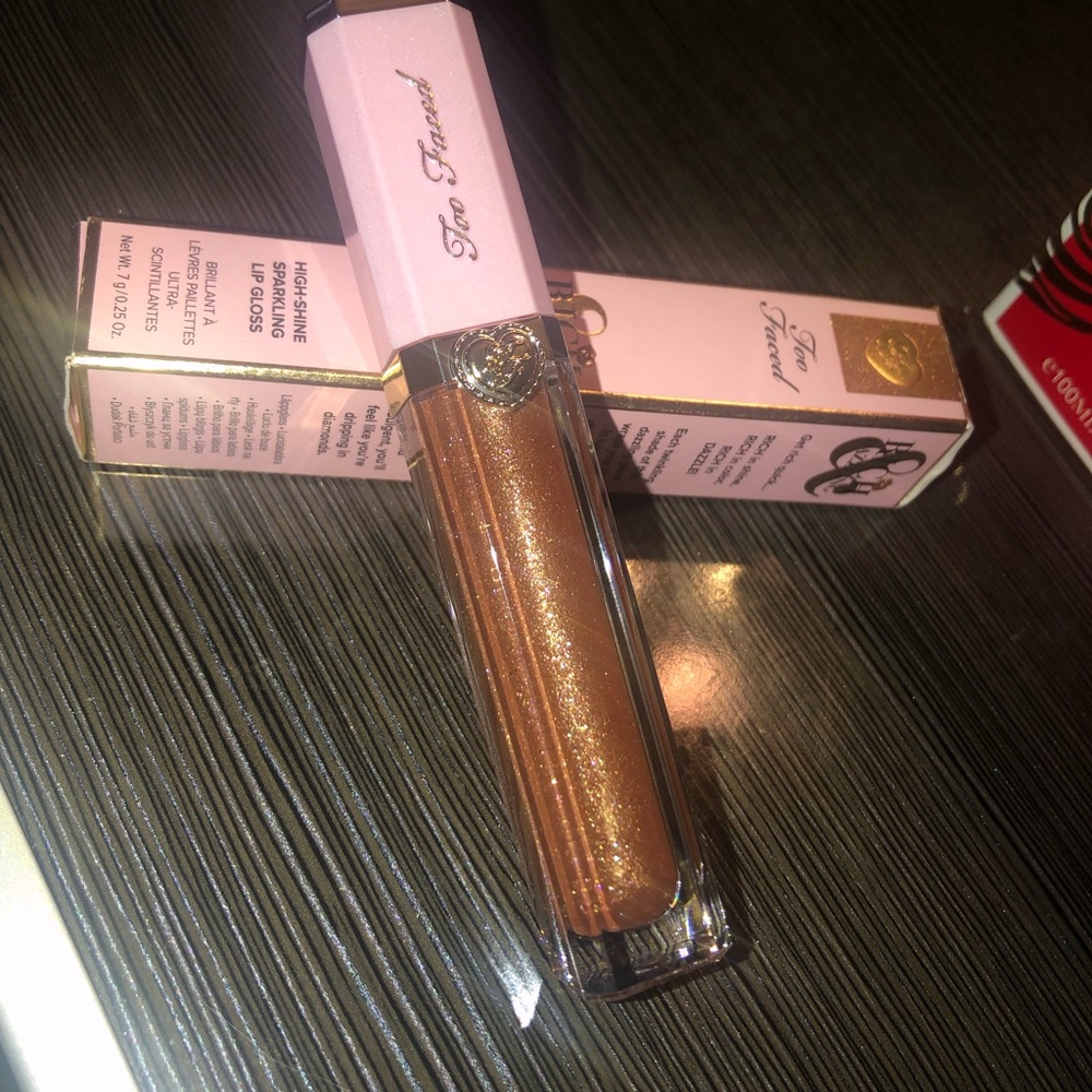 Too Faced LipGloss